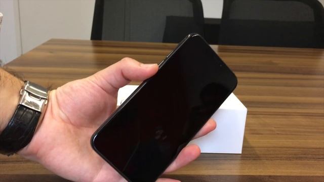 iPhone X Unboxing [Armenian/հայերեն] смотреть онлайн
