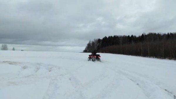Зимой на квадроцикле по реке , Polaris Sportsman 500