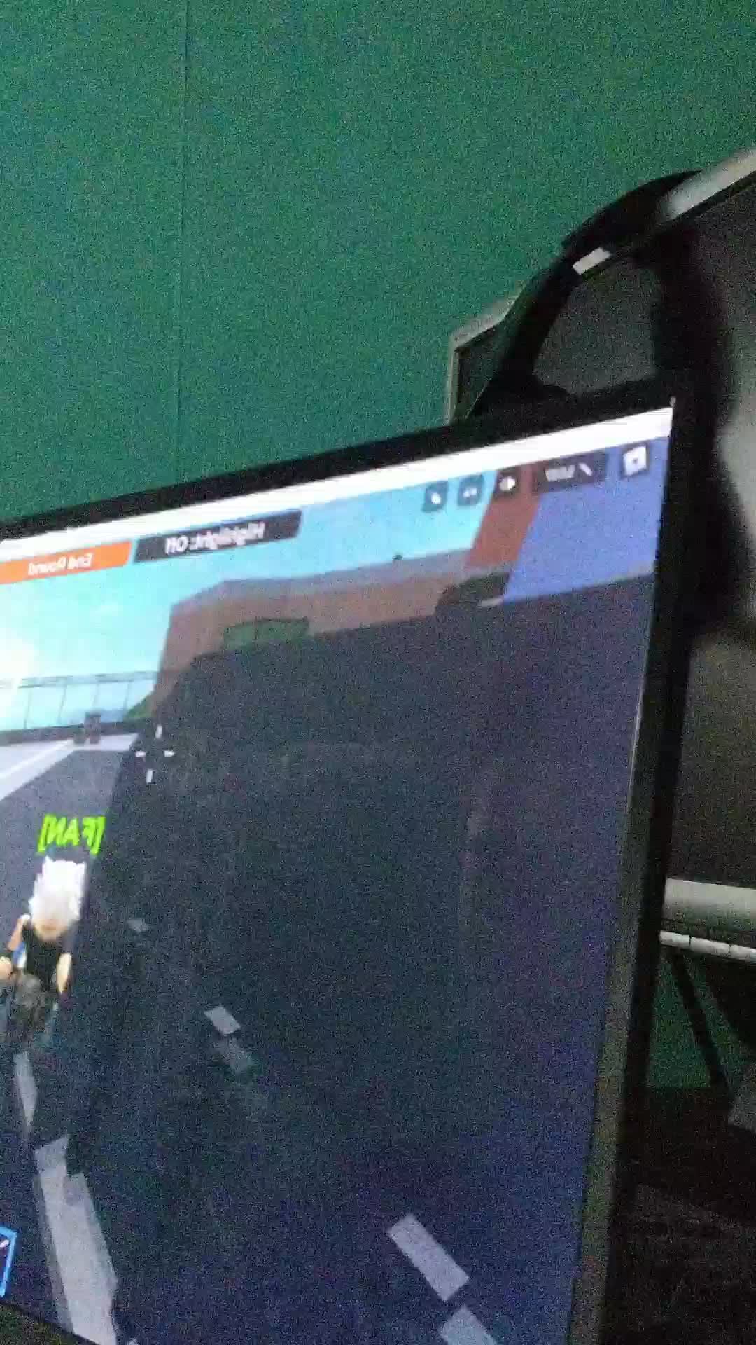 играем в аим теренер