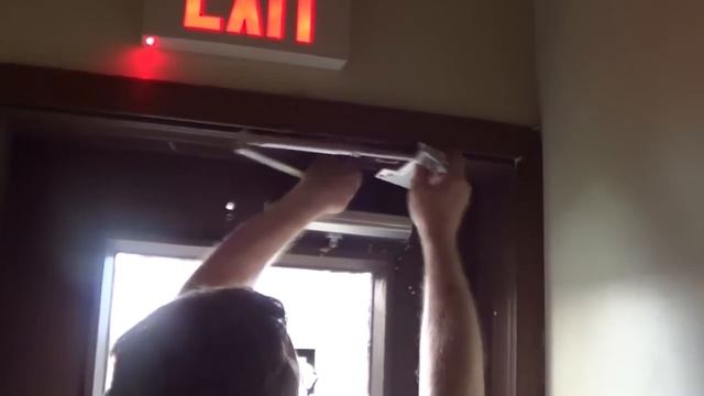 How to Install a Door Closer - Commercial Door Closer смотреть онлайн