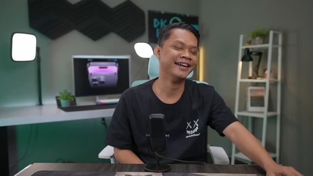 Rasanya Megang iPhone 14 Pro Max... смотреть онлайн