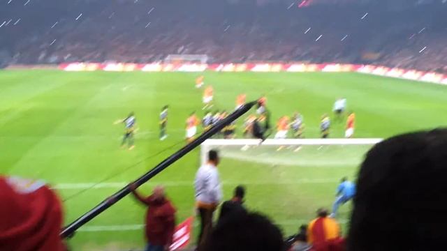 Selcuk frikik gs-fb 2012 смотреть онлайн