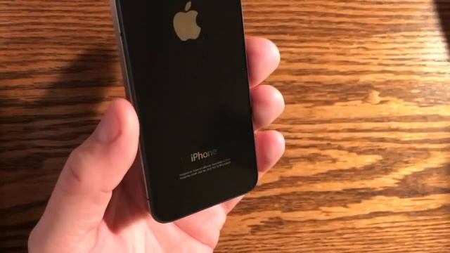 iPhone 4 Unboxing in 2017 смотреть онлайн