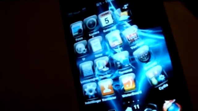 iPhone 4 Jailbroken with Glass HD Icons converted by s7yler - Part 5 смотреть онлайн