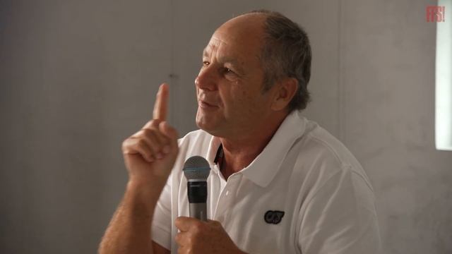 "That'll teach you for looking in my briefcase!" | Gerhard Berger's hilarious prank on Eddie Jordan смотреть онлайн