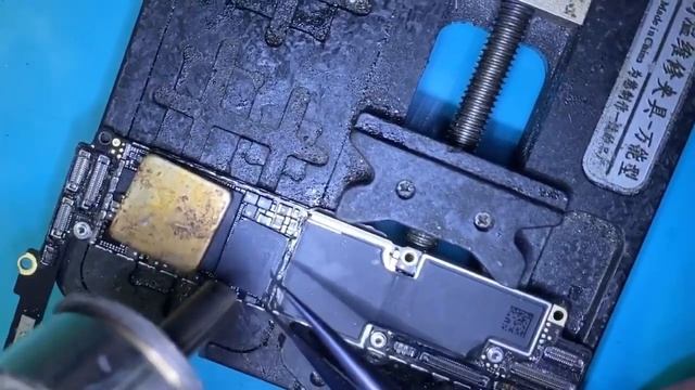 iPhone 8 Reball baseband and clean glue смотреть онлайн
