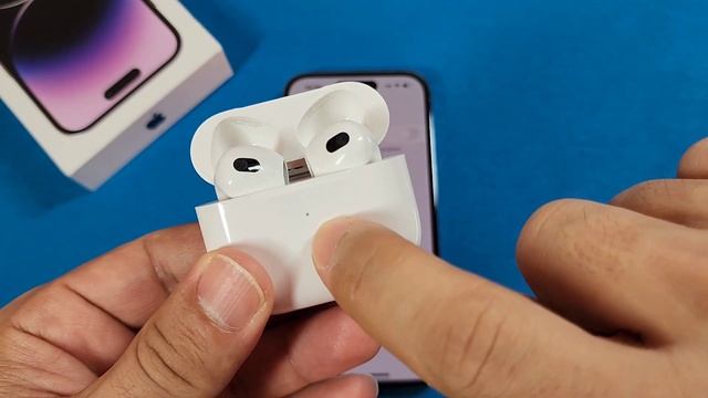 How to connect Airpods 3 to iPhone 14 Pro смотреть онлайн