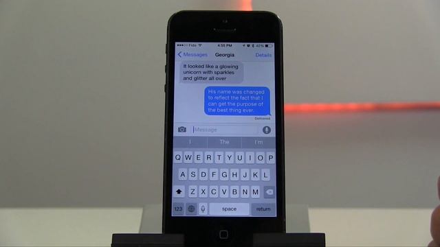 How to hide the QuickType keyboard on your iPhone or iPad смотреть онлайн