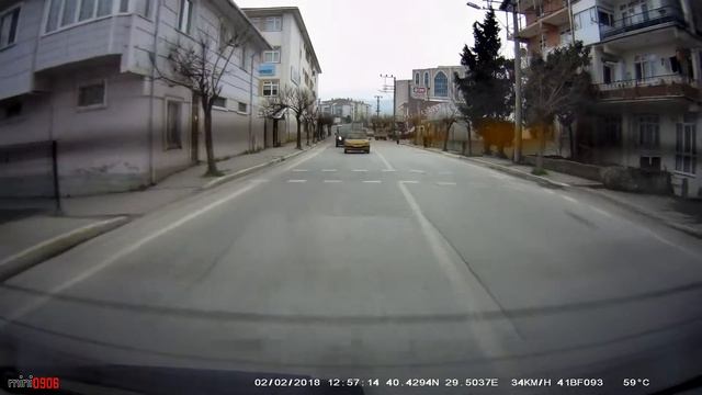 Mini 0906 Araç Kamerası - Arka Kamera смотреть онлайн