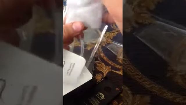 Распаковка и установка чехла (бампера) на iphone 4 смотреть онлайн