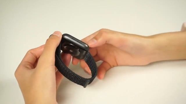 Apple Watch Series 5 (GPS, 44mm) - Silver Aluminum Case with White Sport Band смотреть онлайн