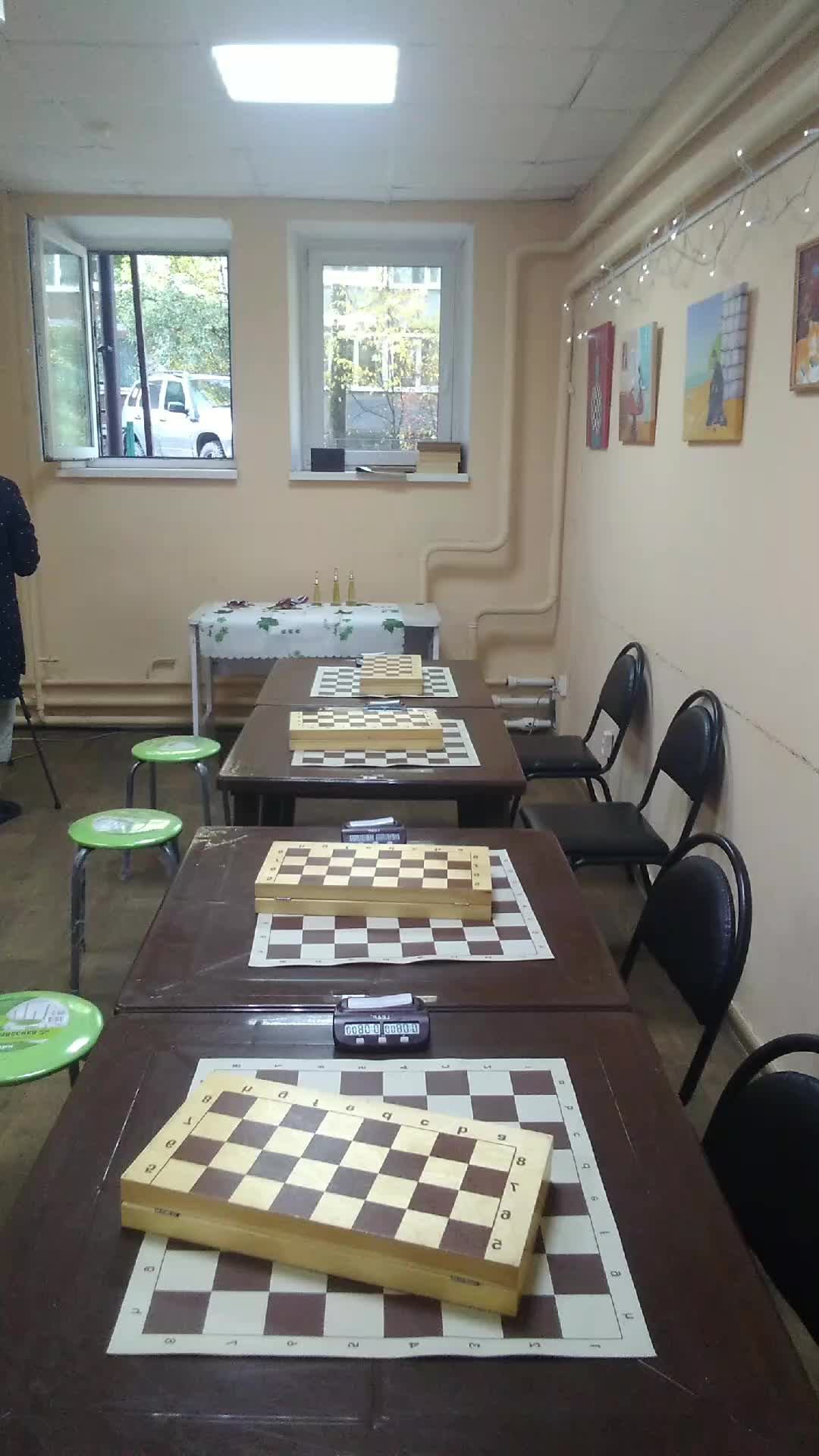 День шоколадных сюрпризов - 20024 смотреть онлайн