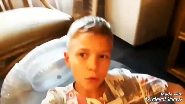 #VLOG# Школьник в 12 лет живет один. смотреть онлайн