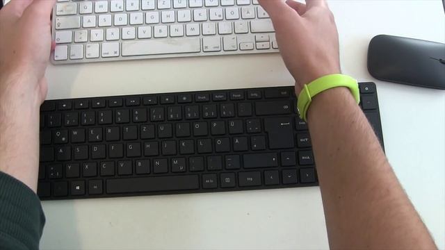 Microsoft Designer Bluetooth Desktop Keyboard Mouse Combination смотреть онлайн