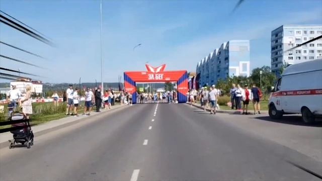 как я пробежал полумарафон за одну минуту смотреть онлайн