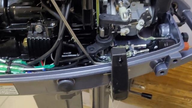 Лодочный мотор Омолон 9.8 с генератором 12 вольт смотреть онлайн