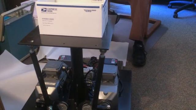 Motion Base with iPhone Control смотреть онлайн