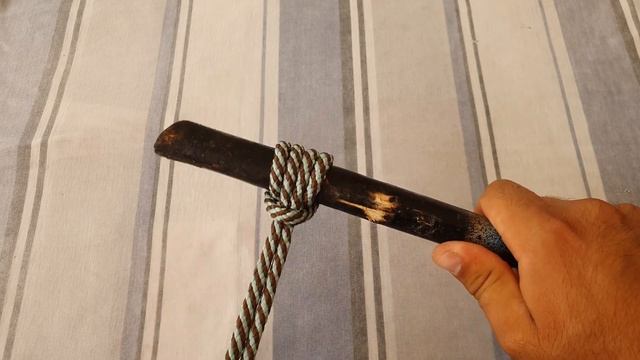 A simple and practical way to tie a rope смотреть онлайн