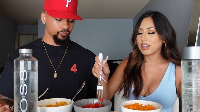 NEW CHEETOS MAC ‘N CHEESE MUKBANG | WELCOME TO OUR CHANNEL !! смотреть онлайн