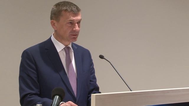 Andrus Ansip podsumowuje zaangażowanie Polski w cyfryzację Europy [ENG] смотреть онлайн