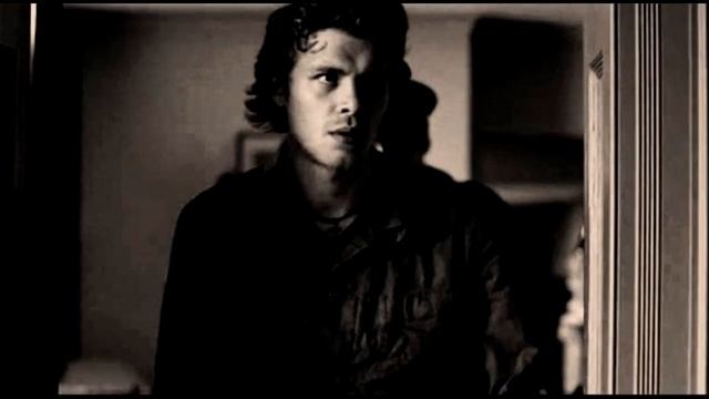 Joseph Morgan || Sweat смотреть онлайн