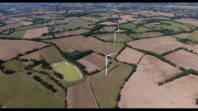 A TRAVERS CES ÉOLIENNES -- DJI PHANTOM 4 -- смотреть онлайн