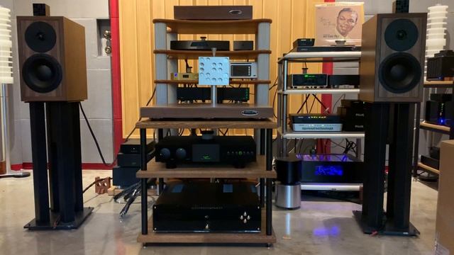 17/5/21 Audirvana Studio, UPnP, Naim NDX 2, Nait 2 CB, Dynaudio Heritage Special смотреть онлайн