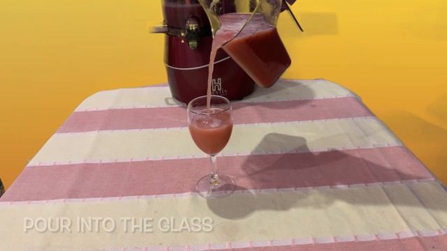 Water Apple Juice - Made With Hestia Cold Press Juicer смотреть онлайн