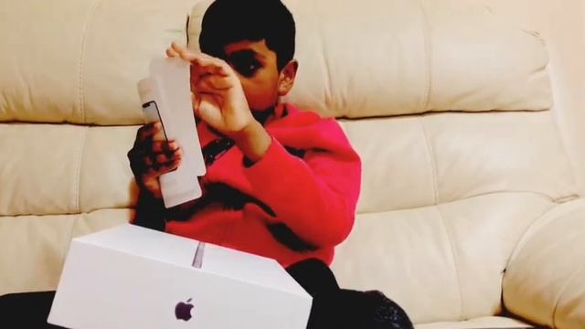Unboxing iPhone 11 Pro Max 256 GB смотреть онлайн