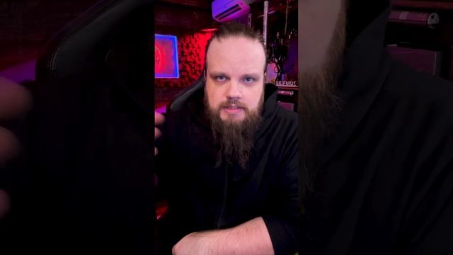 Вокалистка #LinkinPark поет под ФОНОГРАММУ смотреть онлайн