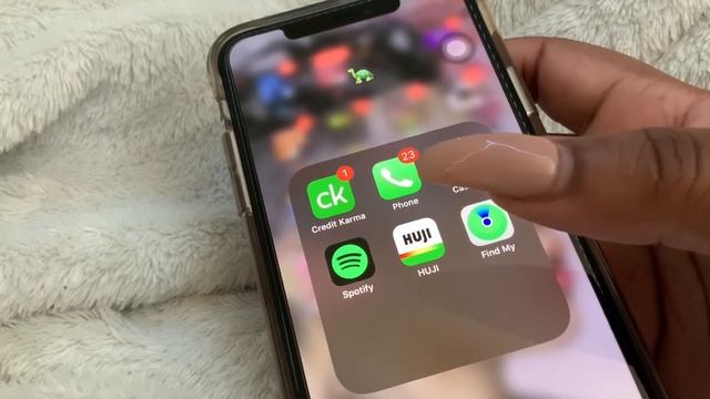 What’s On My IPhone 11 Pro Max? смотреть онлайн