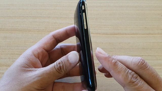 iPhone 3 Incoming Call With Default Marimba Ringtone Sound смотреть онлайн