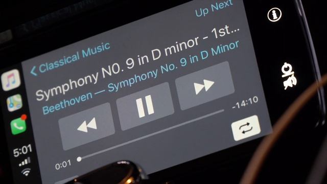 Apple CarPlay on a Harley-Davidson смотреть онлайн