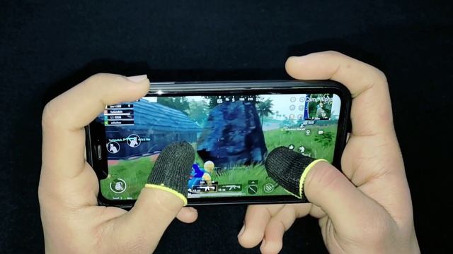 iPhone 11 BGMI HANDCAM TEST 2024. iOS 17.2.1 latest update BGMI TEST смотреть онлайн