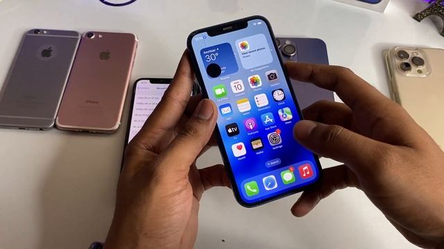 Turn On HDR video recording || How to record HDR videos in iPhone смотреть онлайн