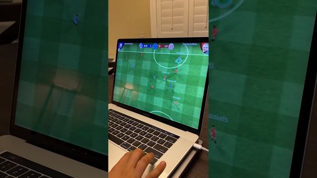 Apple Arcade game rating of Sociable Soccer смотреть онлайн