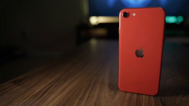 Iphone SE 3 vs Iphone SE 2 2020 - The Biggest Differences смотреть онлайн