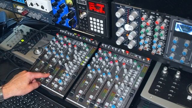 Use a hifi tape deck to get a classic analog tape delay | Tutorial смотреть онлайн