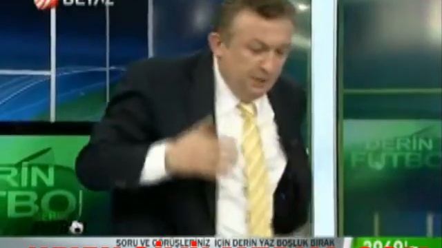 Faik Işık'tan Ahmet Çakar'a Küfür