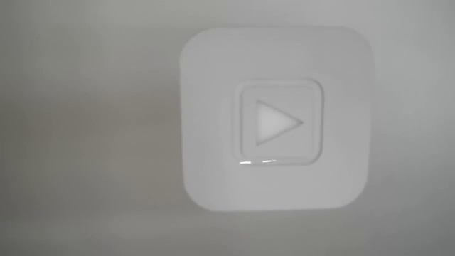 Hide Lame Apple MacBook Pro Logo with a Light Sensitive Play/Pause Button Sticker смотреть онлайн