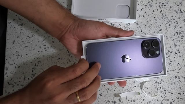 Unboxing Apple iPhone 14 PRO MAX Deep Purple in 4K. New Color. Natural light. RAW video.True Color. смотреть онлайн