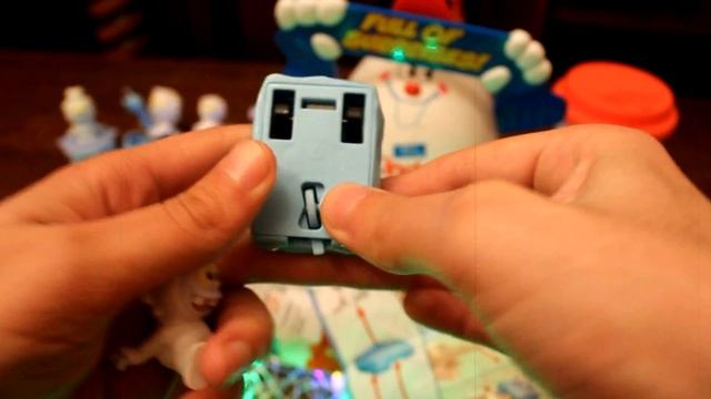 Kinder MAXI. В поисках игрушки для полной коллекции смотреть онлайн