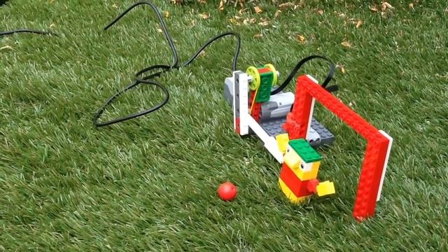 LEGO Education WeDo - Fútbol HD смотреть онлайн