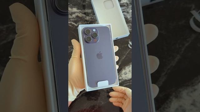 Unboxing iPhone 14 Pro Max in Deep Purple color so sleek and aesthetic. смотреть онлайн