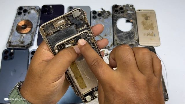 Very Wow!!😲 A lot of iPhone New Series!! iPhone12_iPhone13_iPhone 14 Pro Max in the Garbage смотреть онлайн