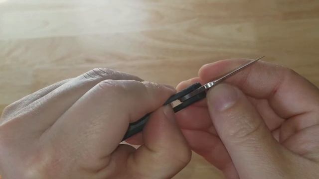 Kershaw Cinder Pocket Knife, Small, Lightweight 1.4 Inch Blade смотреть онлайн