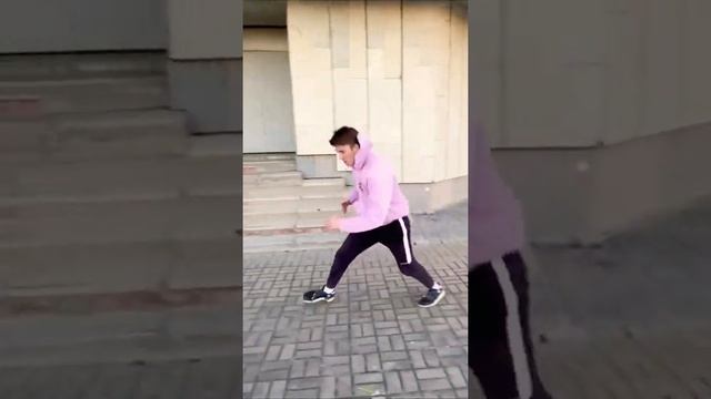 Крутые Сальто, Паркур и Фриран от Dima Hom #shorts смотреть онлайн