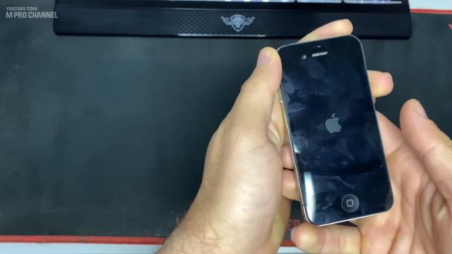 Playing Pubg Mobile On The iPhone 4 in 2020! is it Real? смотреть онлайн