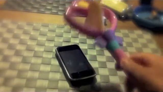 come trasformare un iPhone 3Gs in un iPhone 4S смотреть онлайн