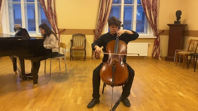 Максимов Фёдор, П.И.Чайковский Pezzo capriccioso #КонкурсМузыкальноеПутешествие
Инструм. искусство смотреть онлайн